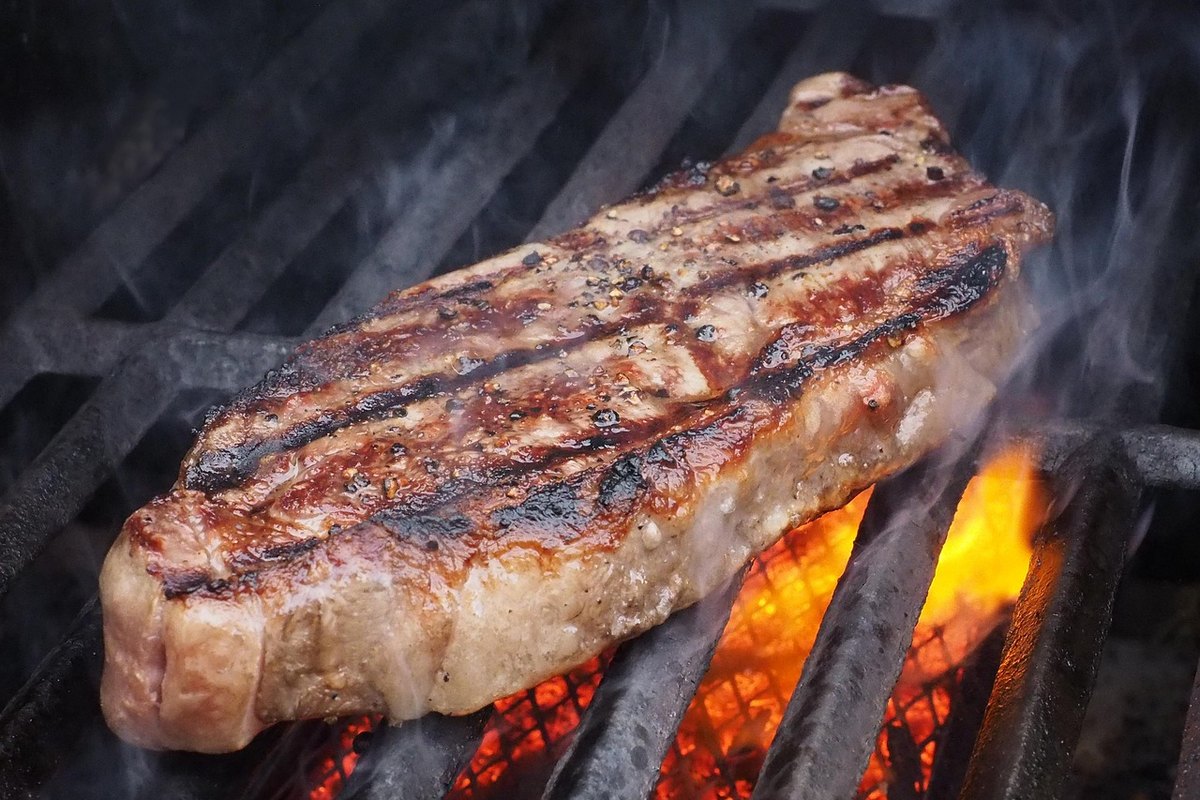 Comment choisir un barbecue : le guide d'achat complet